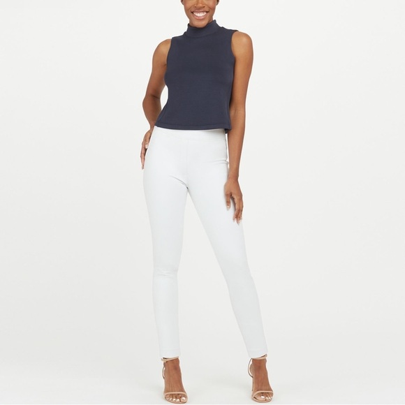 nwt SPANX Slim Straight Pant 20372Q in Classic White Sizes Petite Small - Medium - Picture 1 of 15